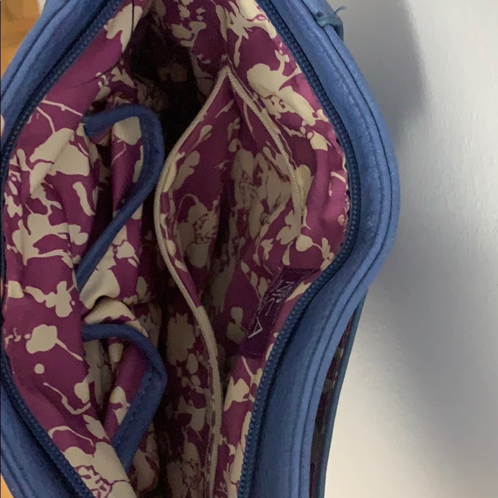 Bag. - Picture 3 of 3